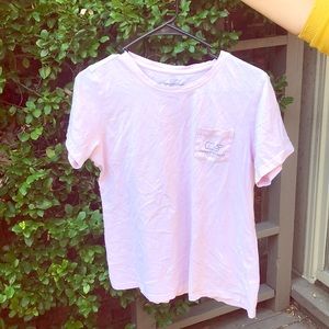 Pink vineyard vines shirt